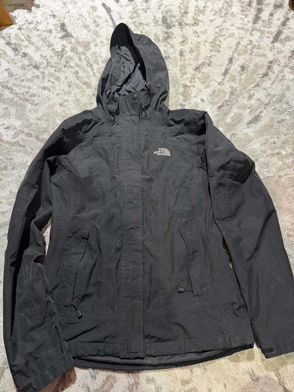 The North Face Women's Venture 2 Hooded Rain Jacket